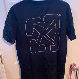 Off white t shirt